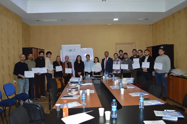 Gənc tədqiqatçılarla bağlı layihə başa çatdı