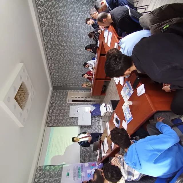 Gənc tədqiqatçılarla bağlı layihə başa çatdı